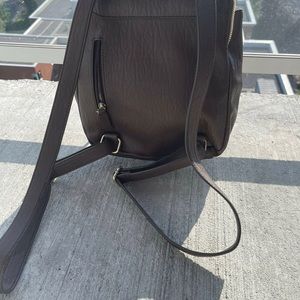 Medium size backpack with adjustable straps
